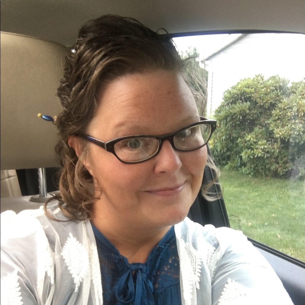 Meet your Posher, Megan